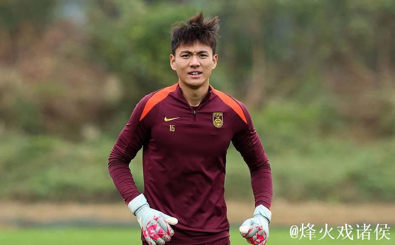 国门后继有人!21岁李昊把国足“扑”进淘汰赛! 国门后继有人!21岁李昊把国足“扑”进淘汰赛!